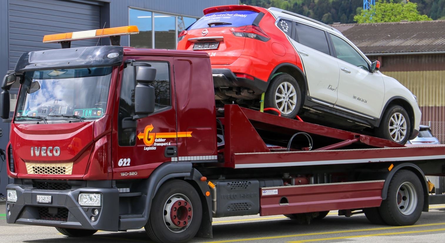 Lastwagenreiniger (a) Lastwagenreiniger (a)