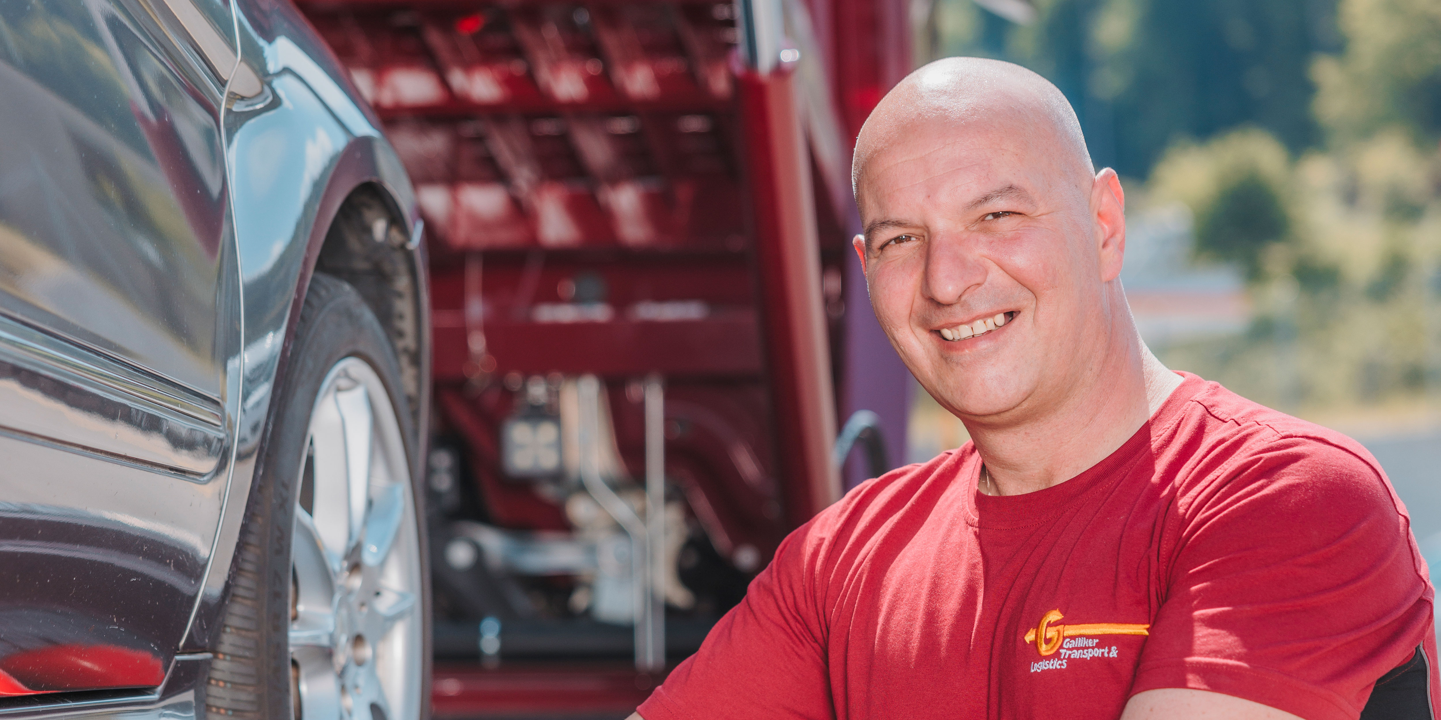 Lastwagenreiniger (a) Lastwagenreiniger (a)